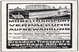 Eine Werbung mit einem Zug, Gebäuden im Hintergrund und dem Text "Dresdner Transport & Lagerhaus-Akt-Ges".